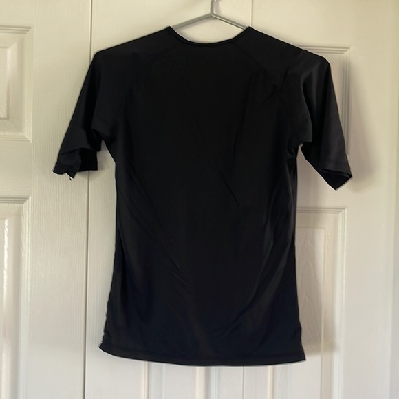 Roxy T-shirt Size 12❤️❤️ - Picture 2 of 3